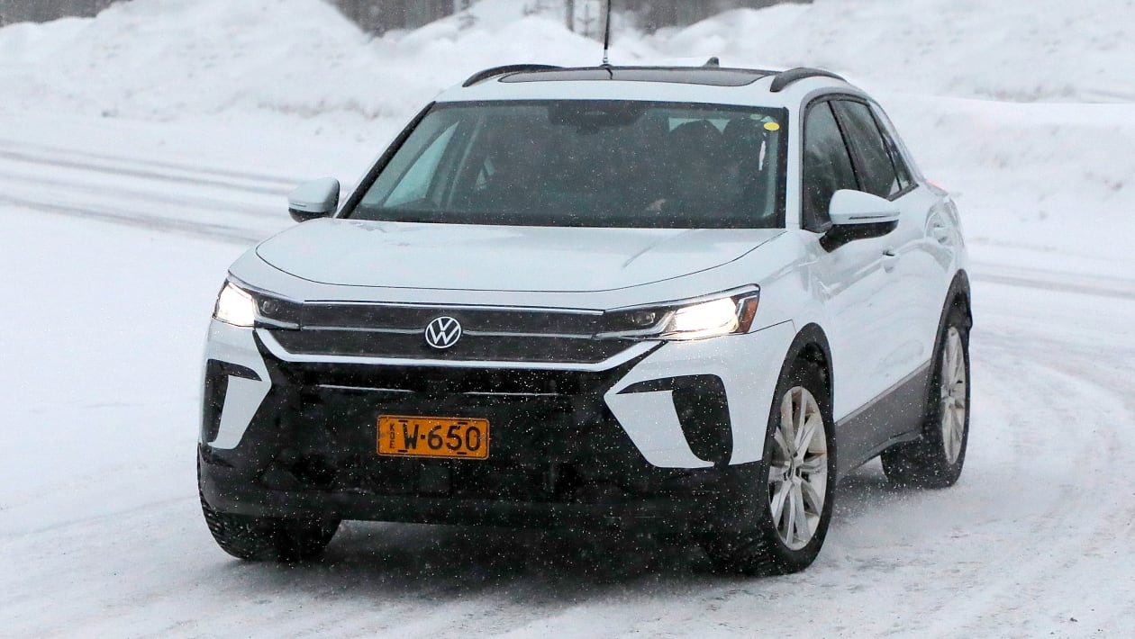 New Volkswagen T-Roc spotted: this could be the firm’s final petrol car ...
